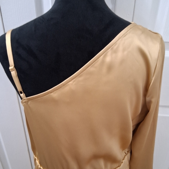 Designer Making The Cut Satin Midi Dress    Size M - Picture 5 of 14